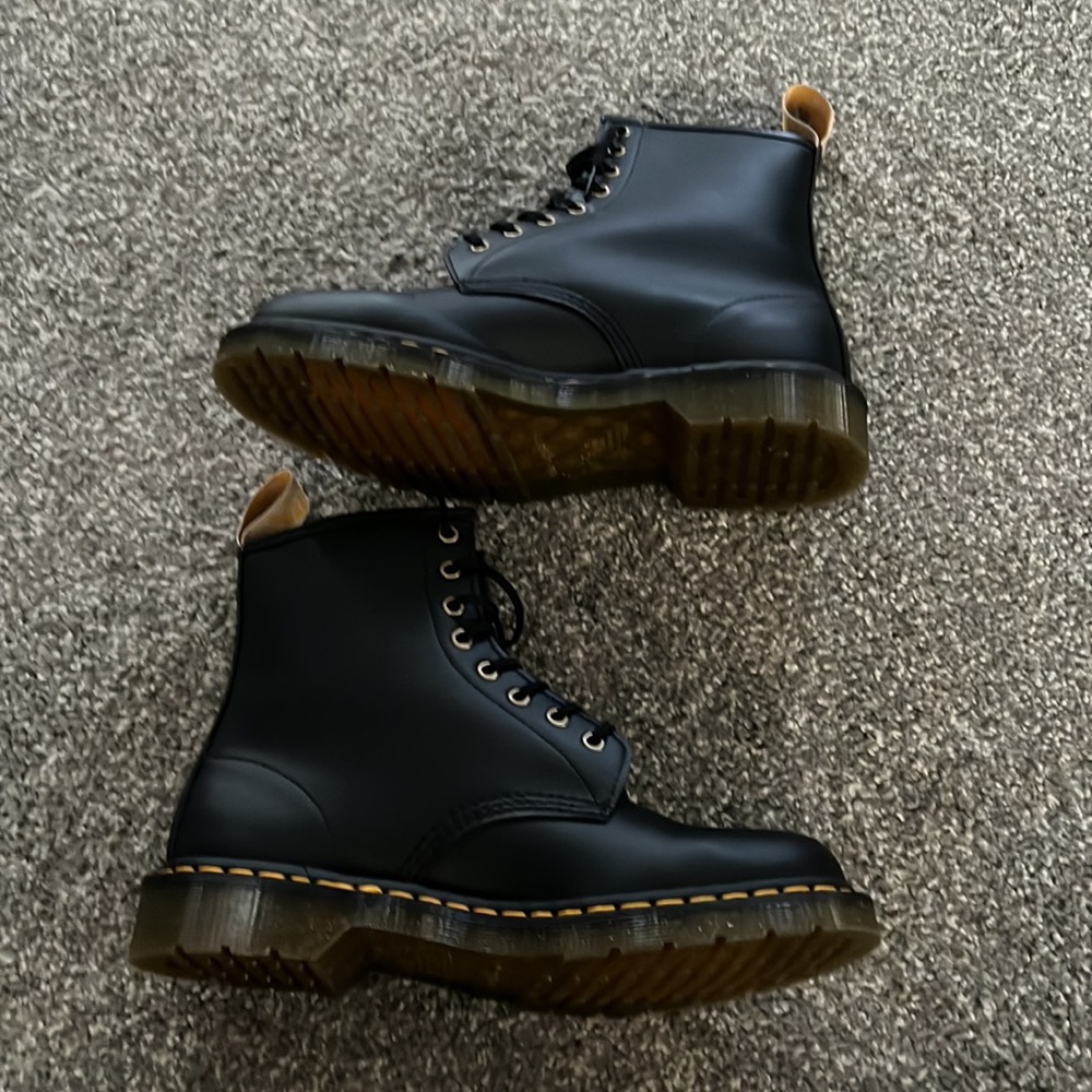 ❗️FINAL❗️ 🆕 Dr. Martens FELIX Unisex Boots 🔴🔴 - Picture 6 of 9